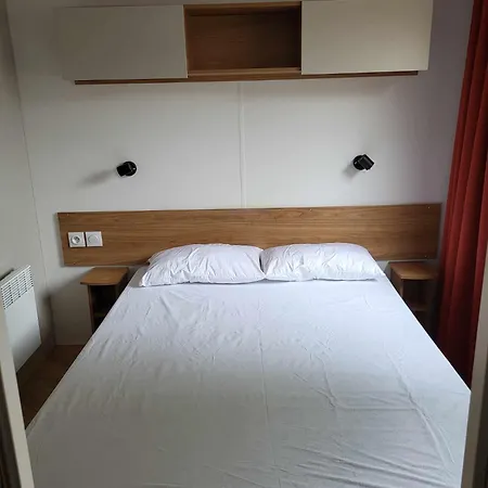 Mobilhome Au Bord De L'eau *