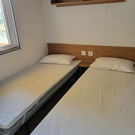 Mobilhome Au Bord De L'eau * Lège-Cap-Ferret